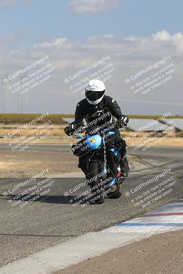 media/Nov-03-2024-TrackDaz (Sun) [[44580f4982]]/C Group/1240pm (Wheelie Bump)/